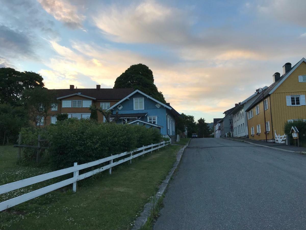 Charming Lakeside House With Sauna Lillehammer Ngoại thất bức ảnh