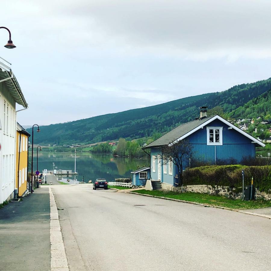 Charming Lakeside House With Sauna Lillehammer Ngoại thất bức ảnh