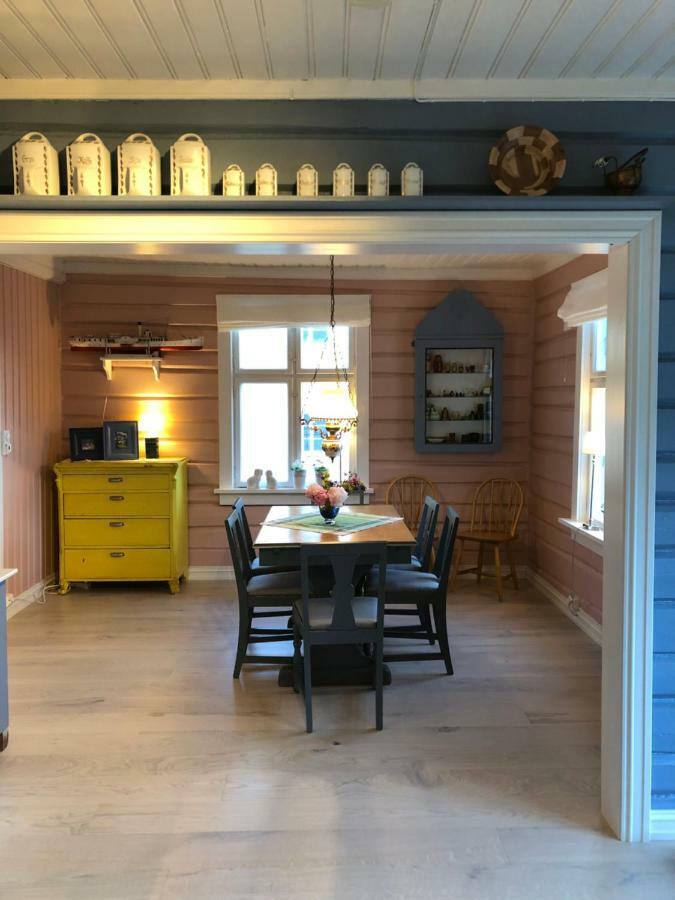 Charming Lakeside House With Sauna Lillehammer Ngoại thất bức ảnh