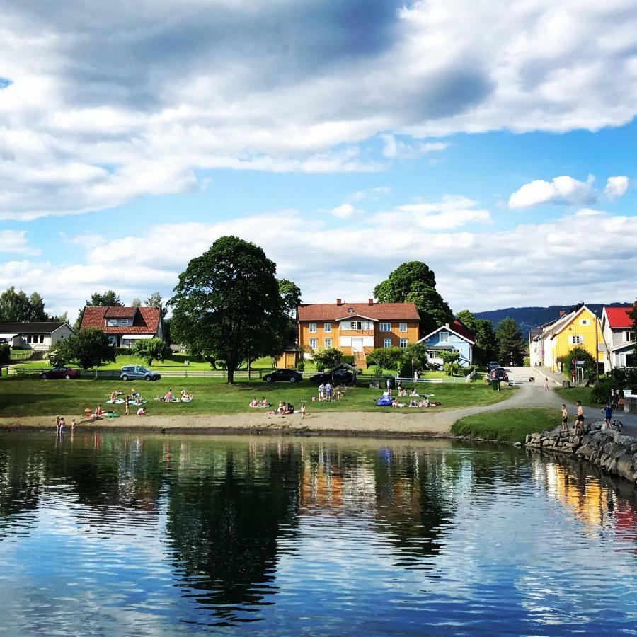 Charming Lakeside House With Sauna Lillehammer Ngoại thất bức ảnh